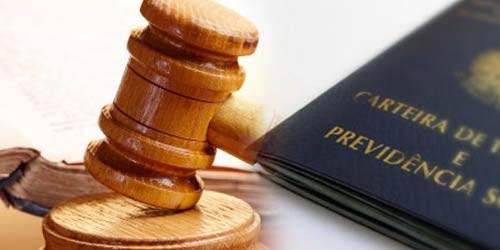 Reforma trabalhista dificulta acesso à Justiça e as ações contra bancos caem